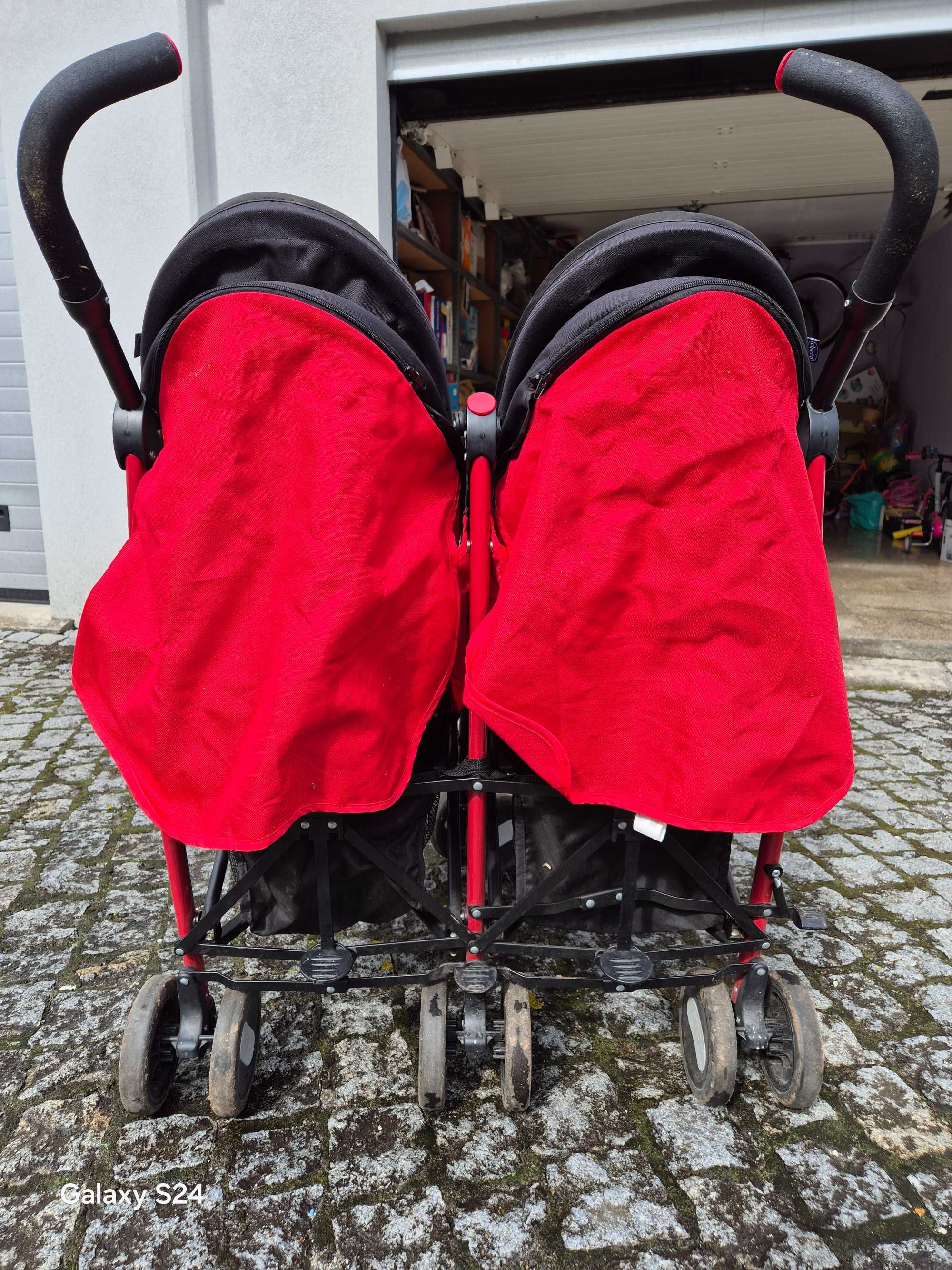 Chicco Carrinho de Gémeos Echo Twin Garnet
Em bom estado e com capa.