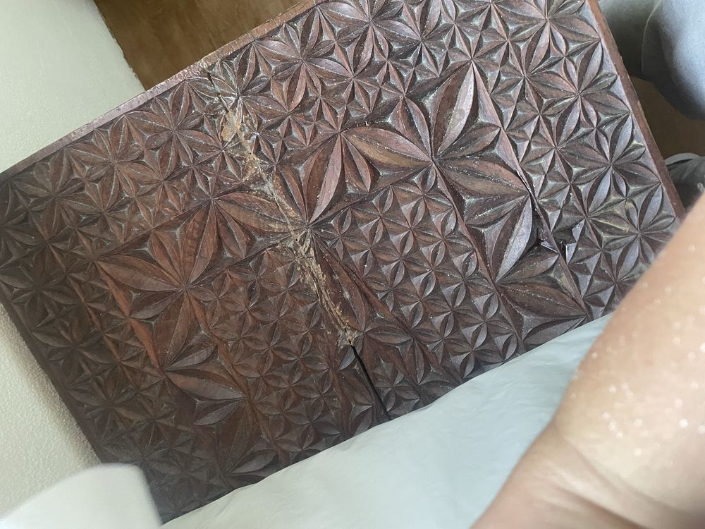 Arca vintage trabalhada