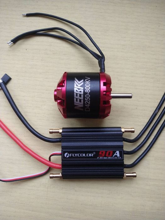 Кораблик комплектуючі