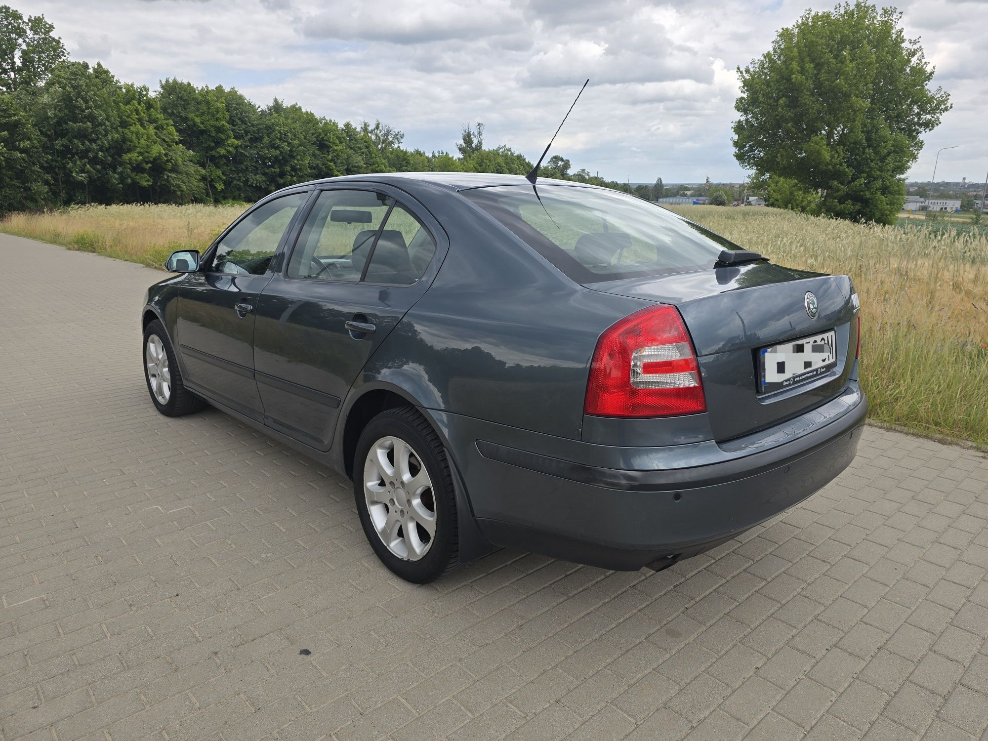 Skoda Octavia II 1.6 Mpi ładna