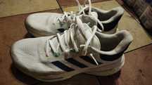 Buty sportowe Adidas dla biegaczy 45.5