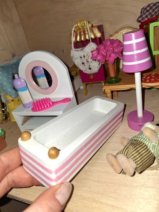 Domek dla lalek myszek wanna wanienka łazienka wc drewno drewniana