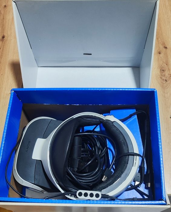 PS4+2 comandos +kit óculos Vr