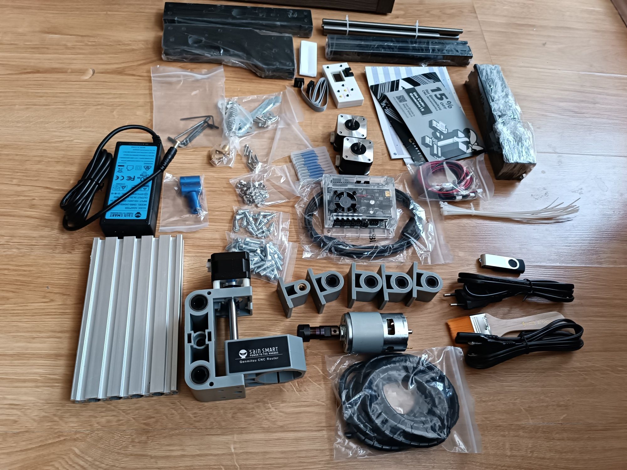 Frezarka grawerka SainSmart Genmitsu CNC Router 1810-PRO DIY Kit