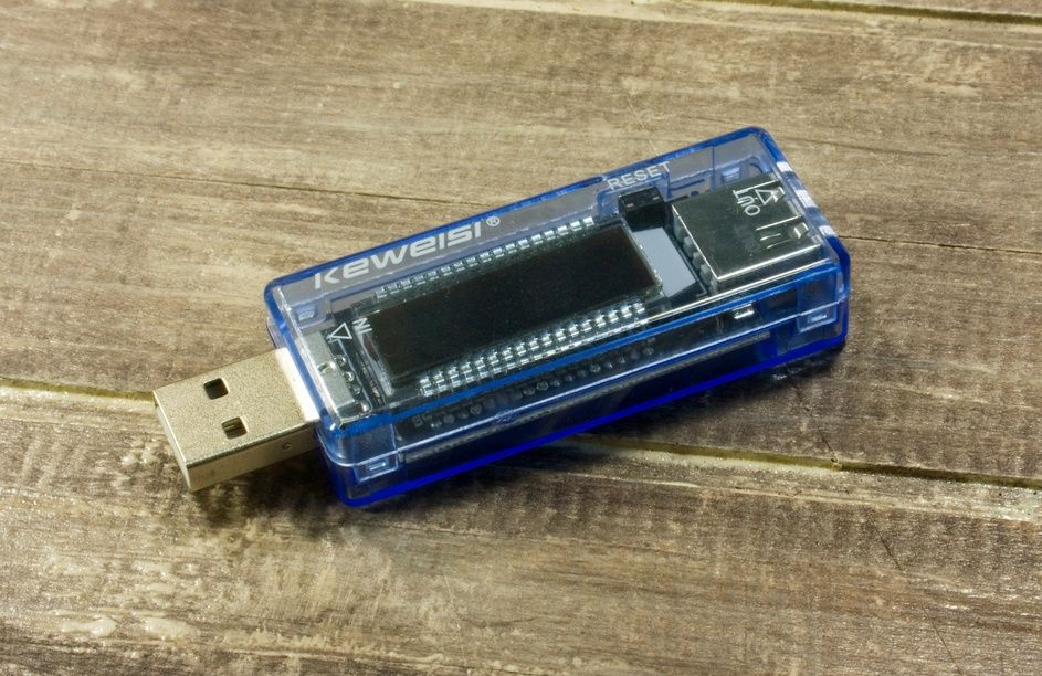 Тестер USB Keweisi - вольтметр, амперметр (проверка износа батареи)