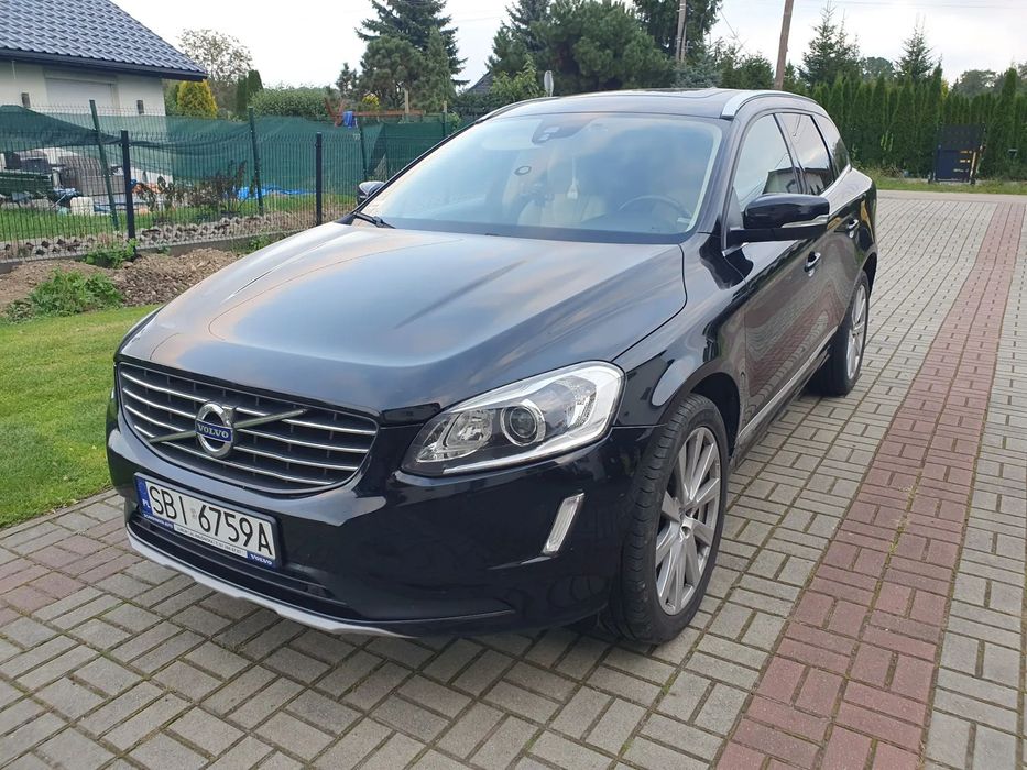 Volvo XC 60 Volvo XC60 D3 Summum 2017 stan bardzo dobry