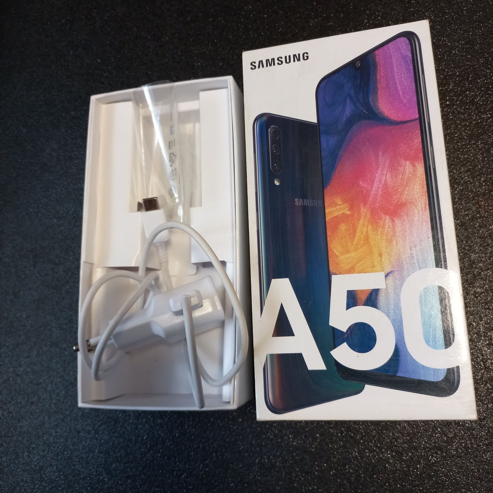 Самсунг смартфон телефон samsung a50