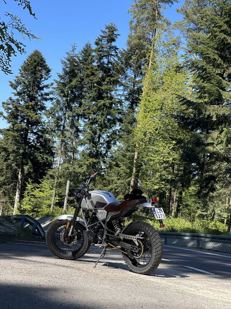 Zipp Scrambler  125