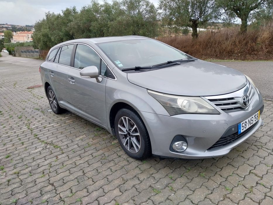 Vendo Toyota Avensis, 2013