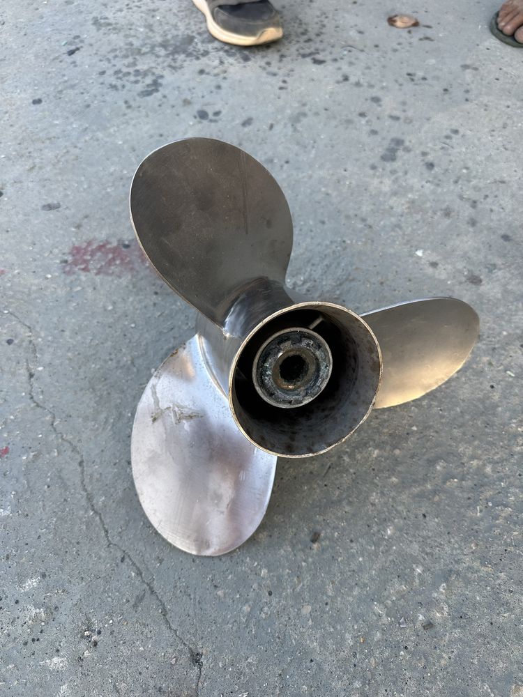 Hélice de inox 13