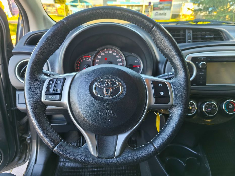 Toyota Yaris 1.0 lift*112tys*2012*navi*kamera *świetny stan*ZAMIANA