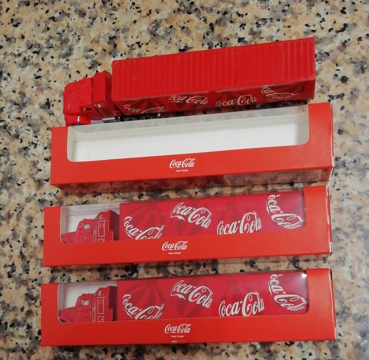 3 Camiões de Brincar Coca Cola!!