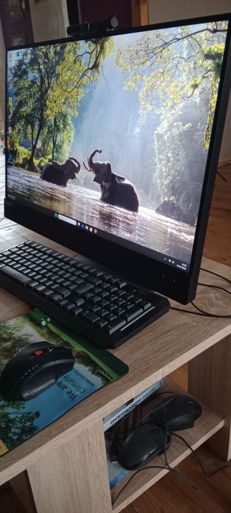 Lenovo stacjonarny