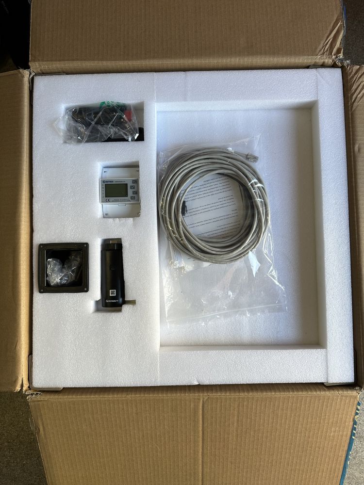 Гібрийдний інвертор GROWATT SPH 10000 TL3 BH-UP On-Grid, 10000 Вт