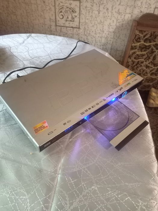 видеоплеер ВВК в хорошем состоянии