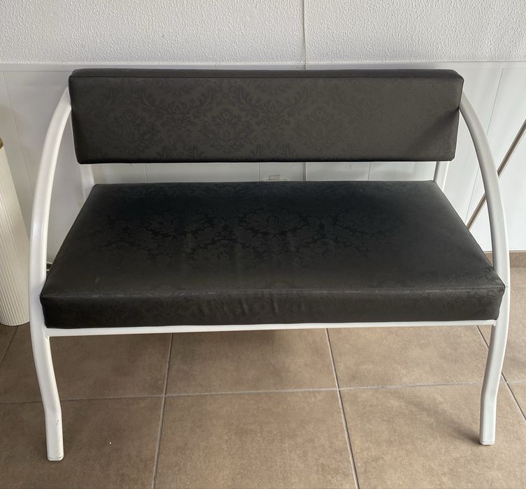 2 bancos usados em otimo estado