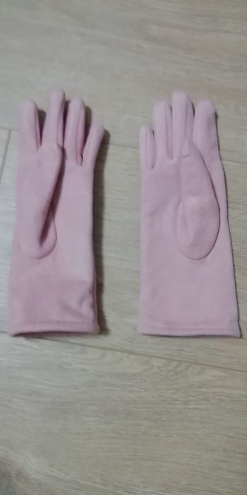 Rękawiczki damskie Sinsay.