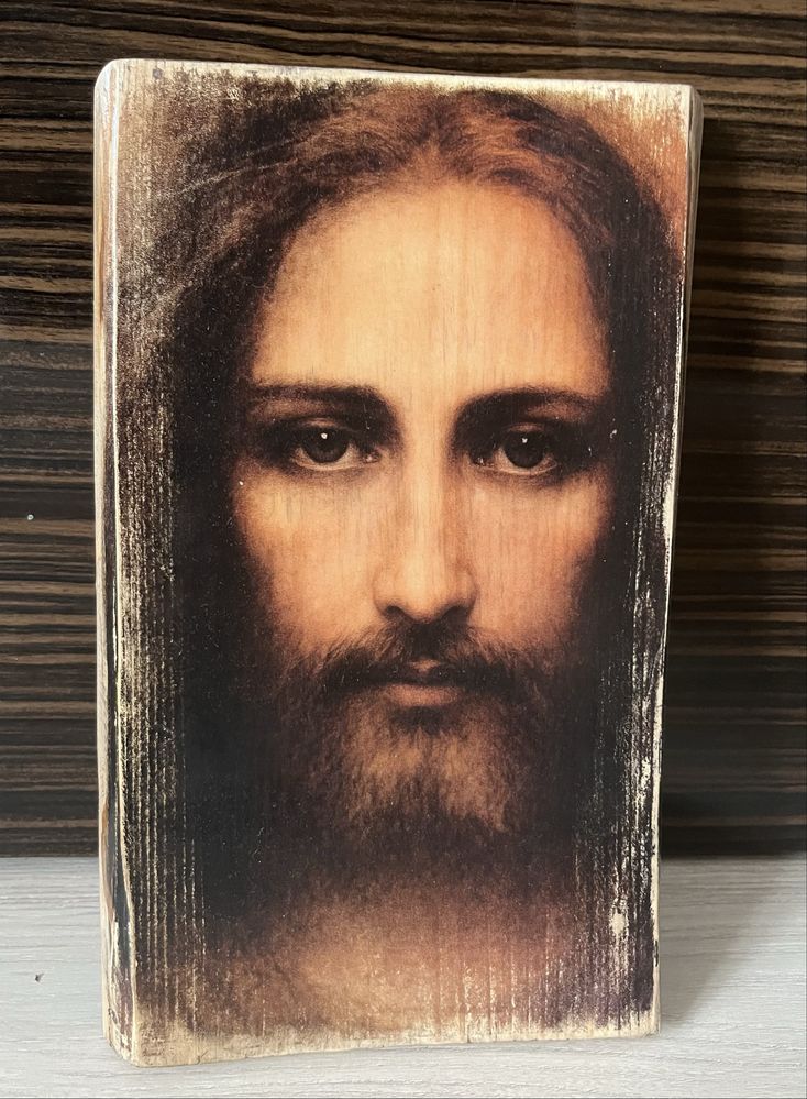 Obrazek na desce Jezus 19x30 handmade pamiatka grawer calun