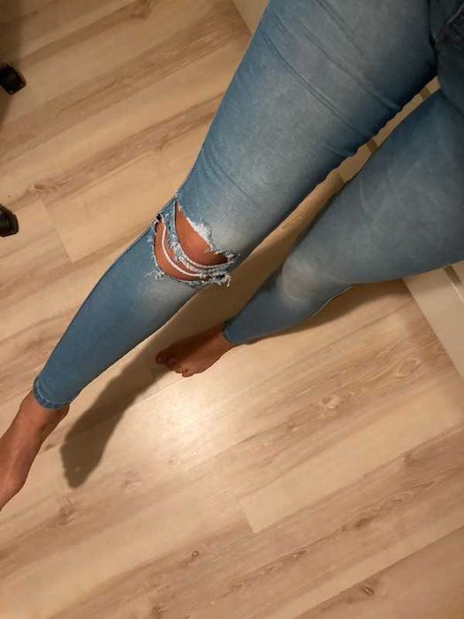 Pull&Bear elastyczne niebieskie spodnie jegginsy S 36 obcisłe