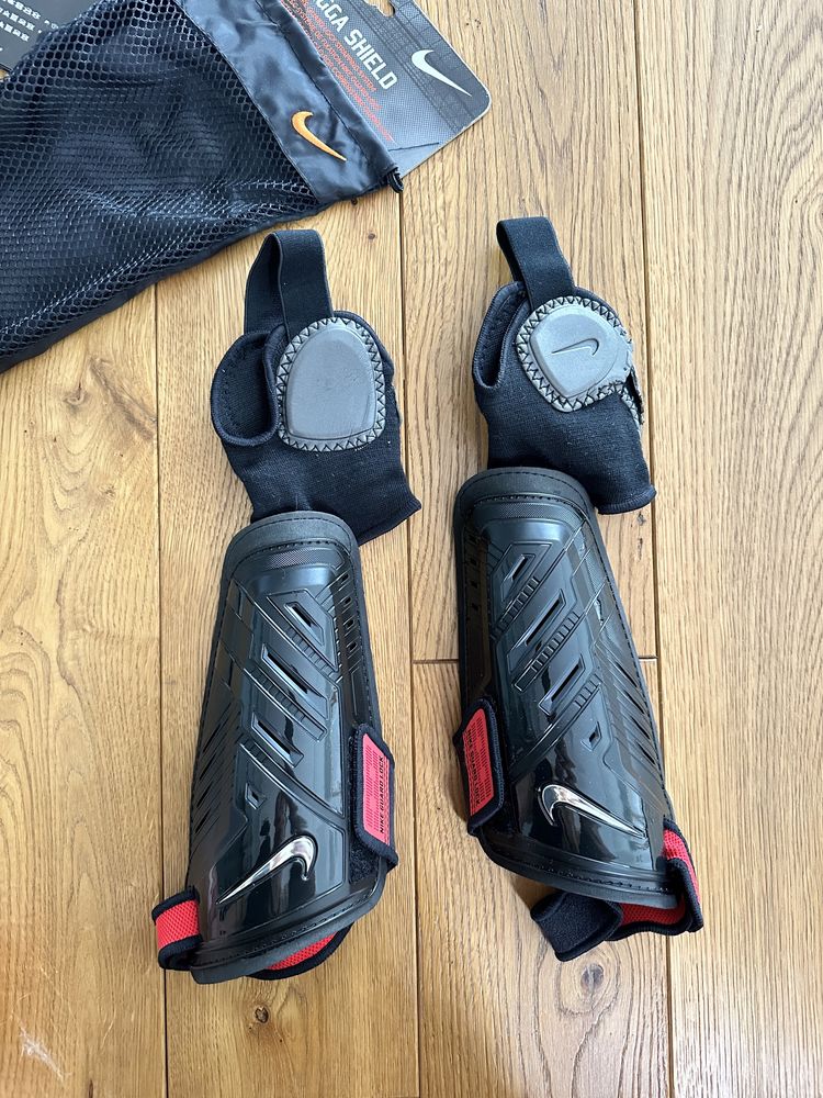 Nike nowe ochraniacze s piłkarskie protektor na lydki