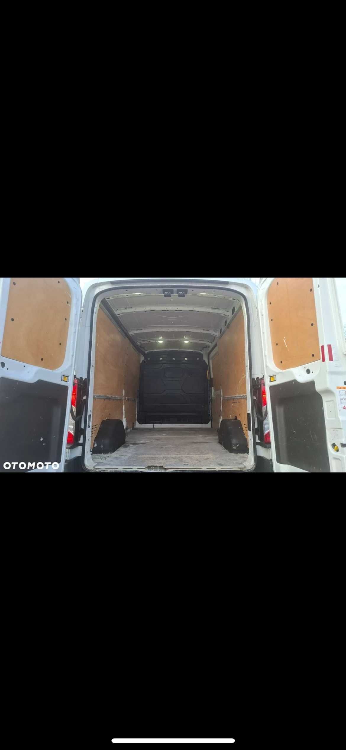 Wynajem Busa// FORD Transit L2H2// kamera cofania
