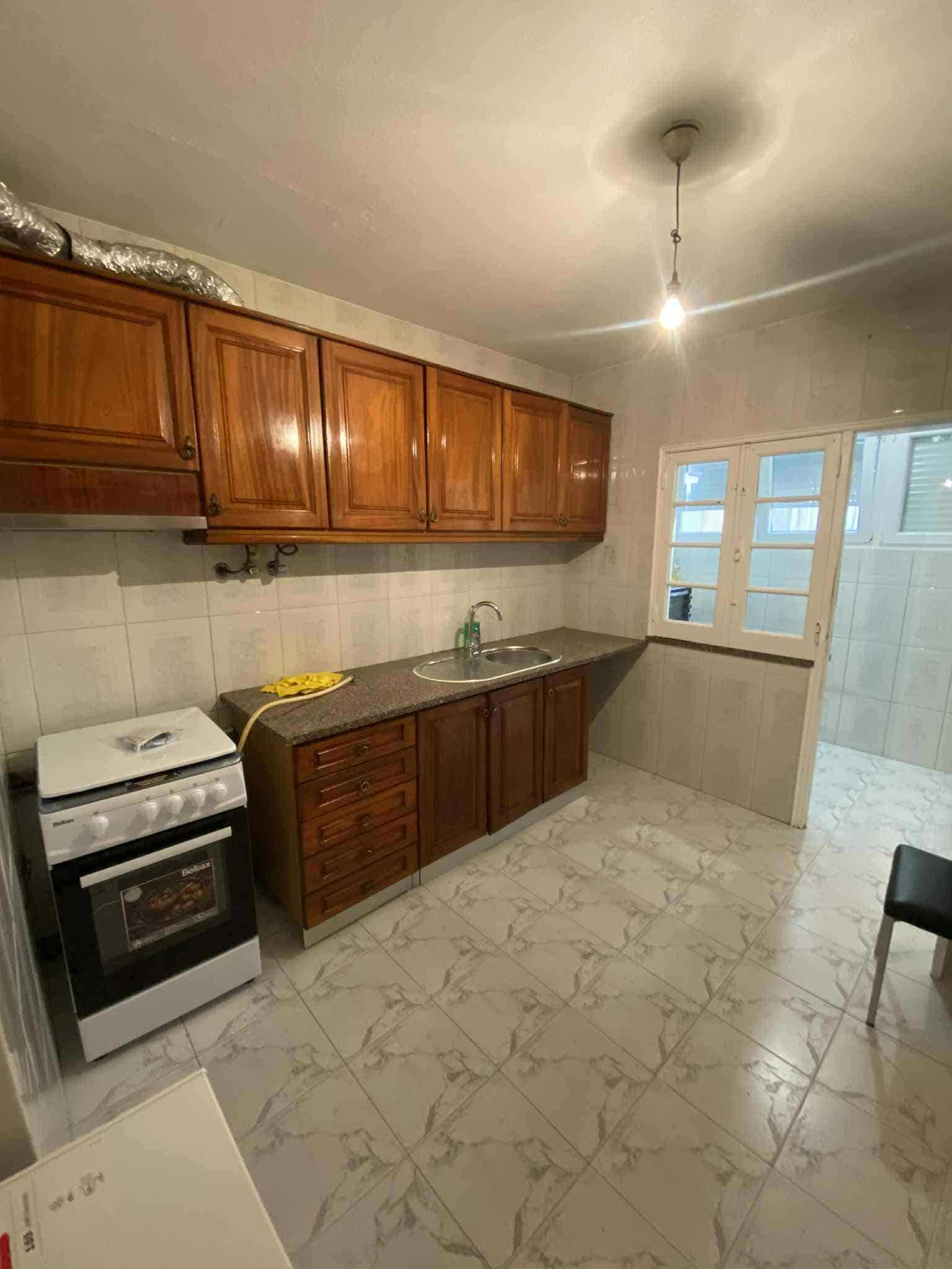 Aluguer Quarto Santo António da Charneca-Barreiro