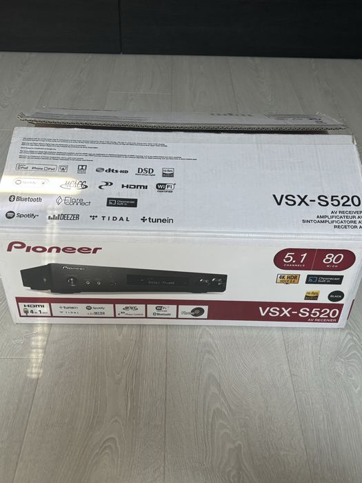 amplituner Pioneer VSX-S520