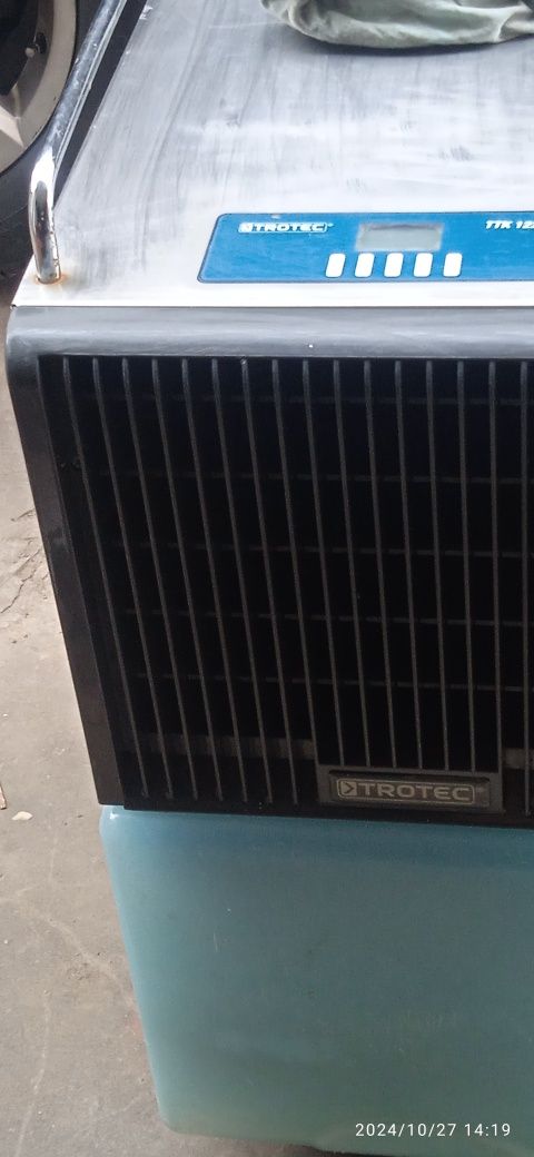 Осушувач повітря TROTEC TTK 122 E.