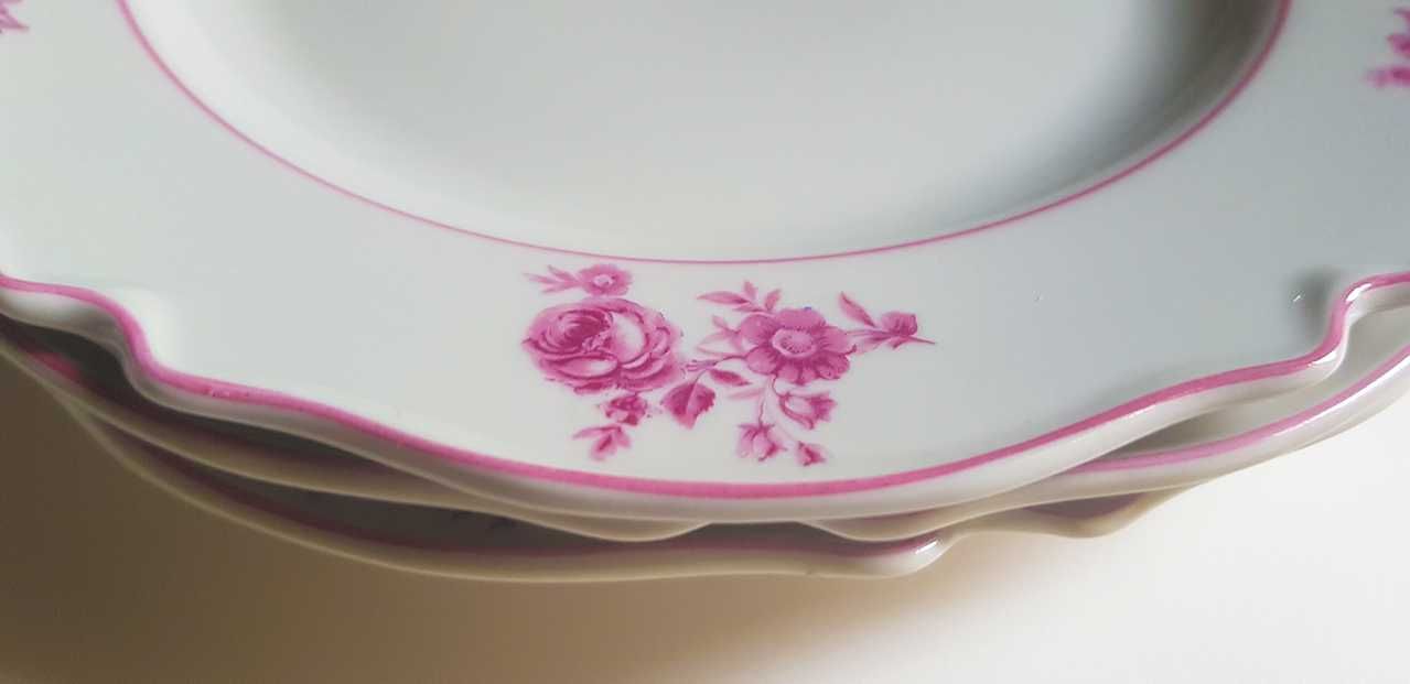 Conjunto de 6 pratos e 1 terrina louça CF Viana flores em rosa