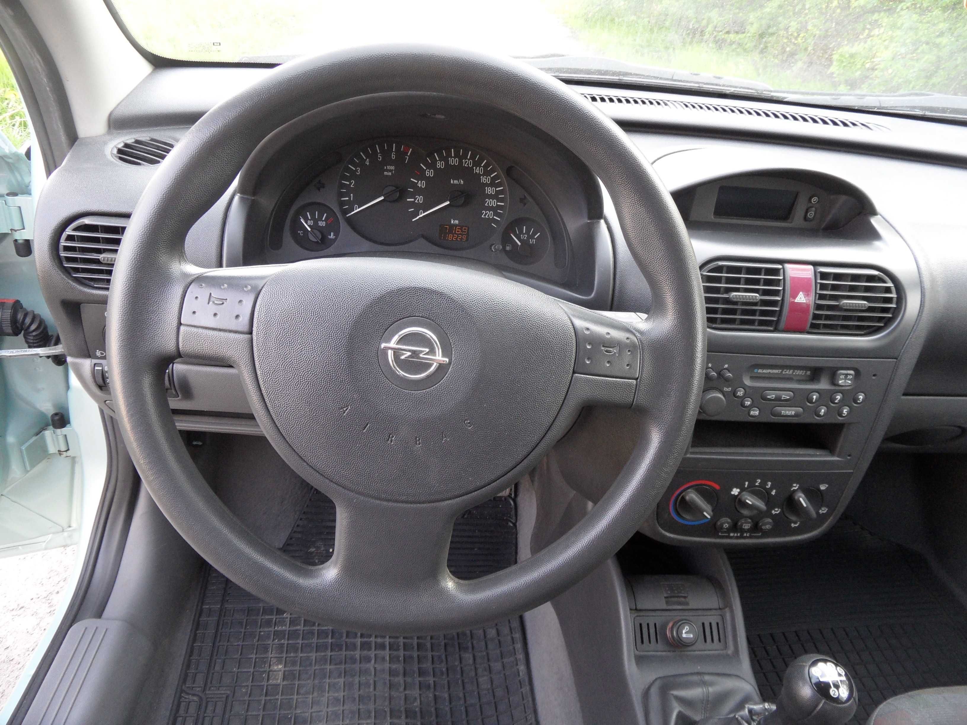 Opel Corsa C 1.0 12v Klimatyzacja Z Niemiec Po Opłatach Mały Przebieg