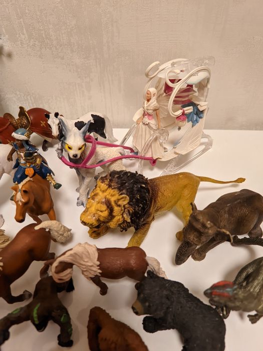 Фірурки Schleich PAPO AAA динозаври коні феї тваринки