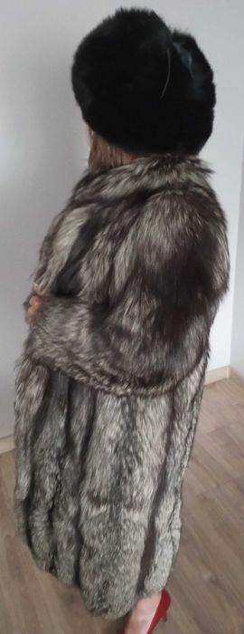 Futro z lisa srebrnego, z lisów srebrnych