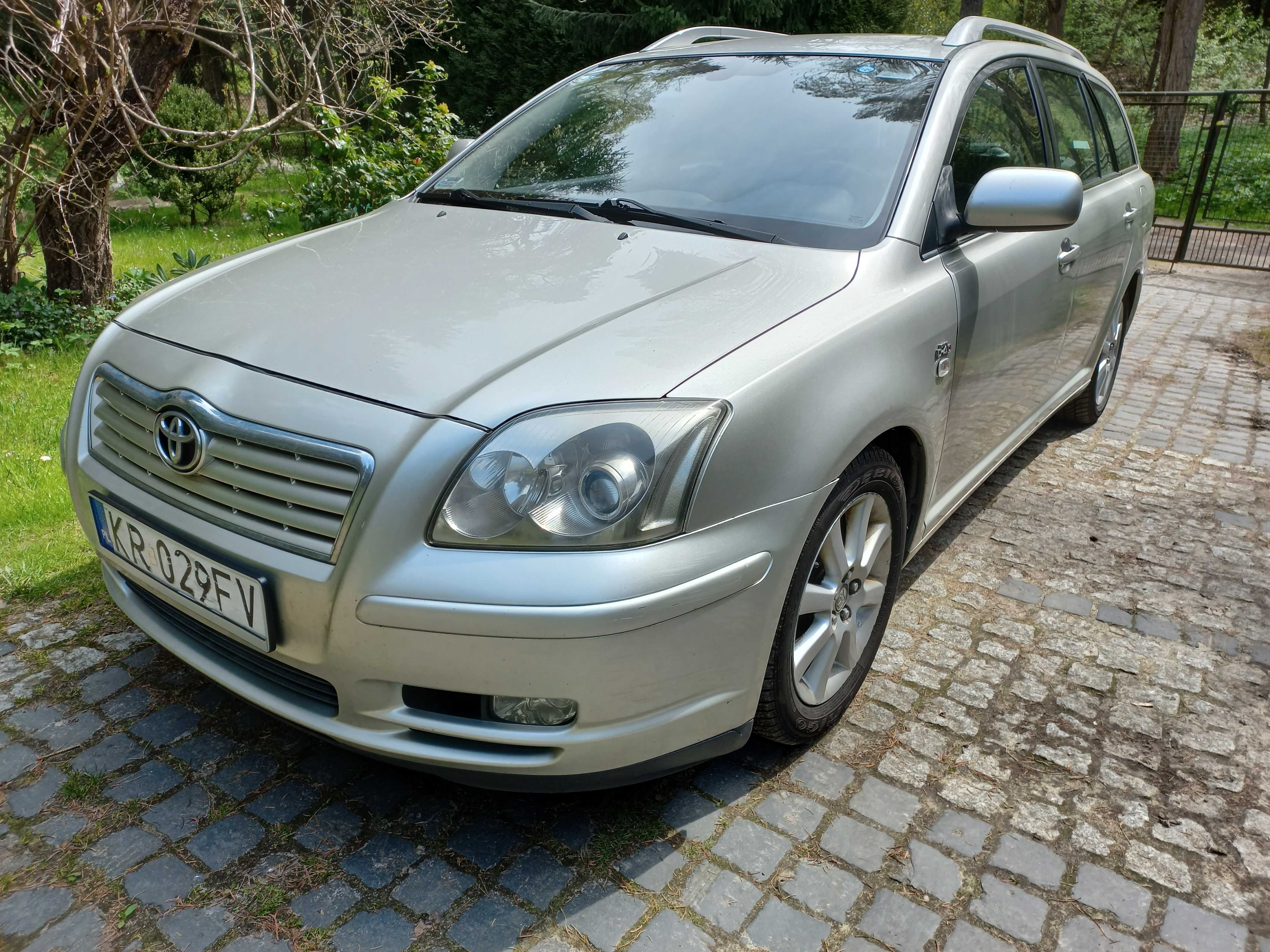 Toyota Avensis, 2005, diesel 2.0, kombi