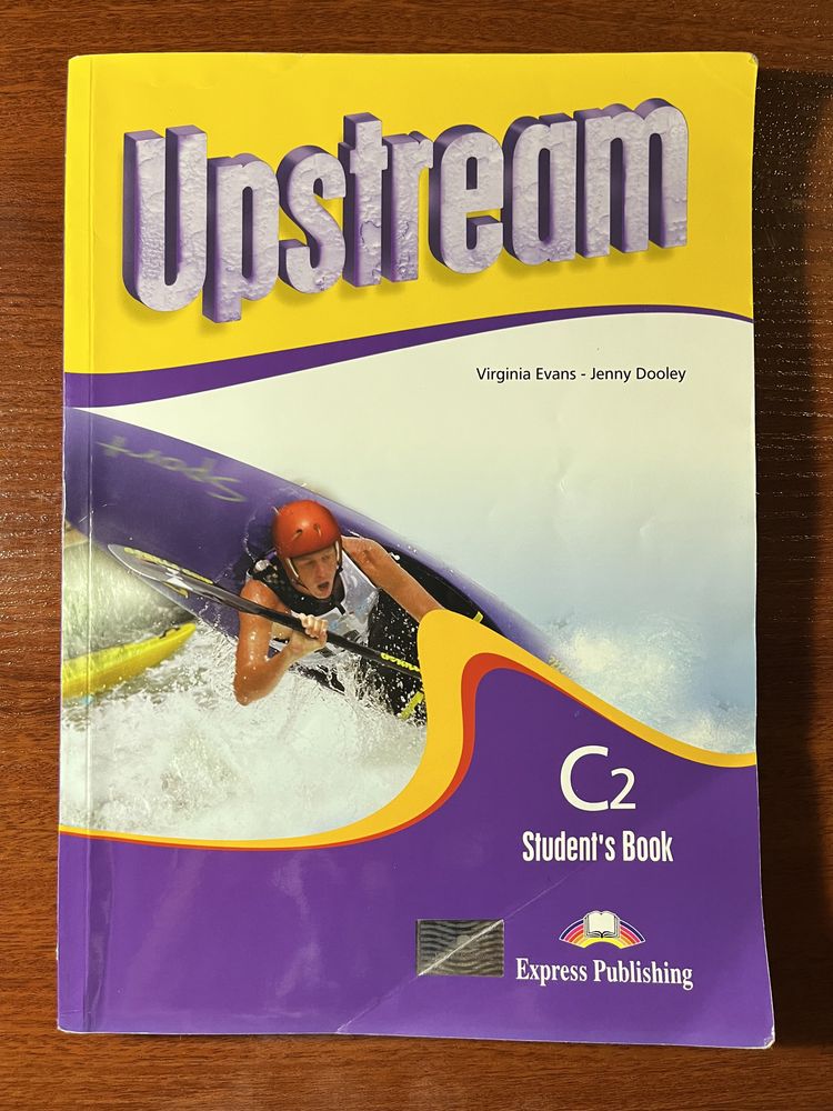 Manual de Curso de Inglês, Upstream C2