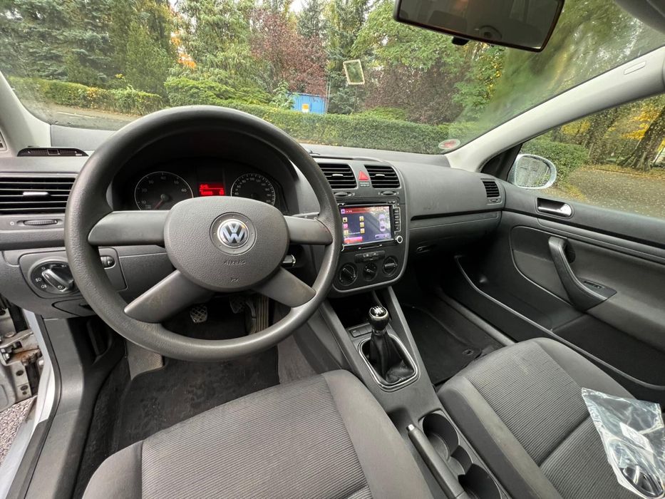 Vw golf V 1.4 benzyna 2004 klima