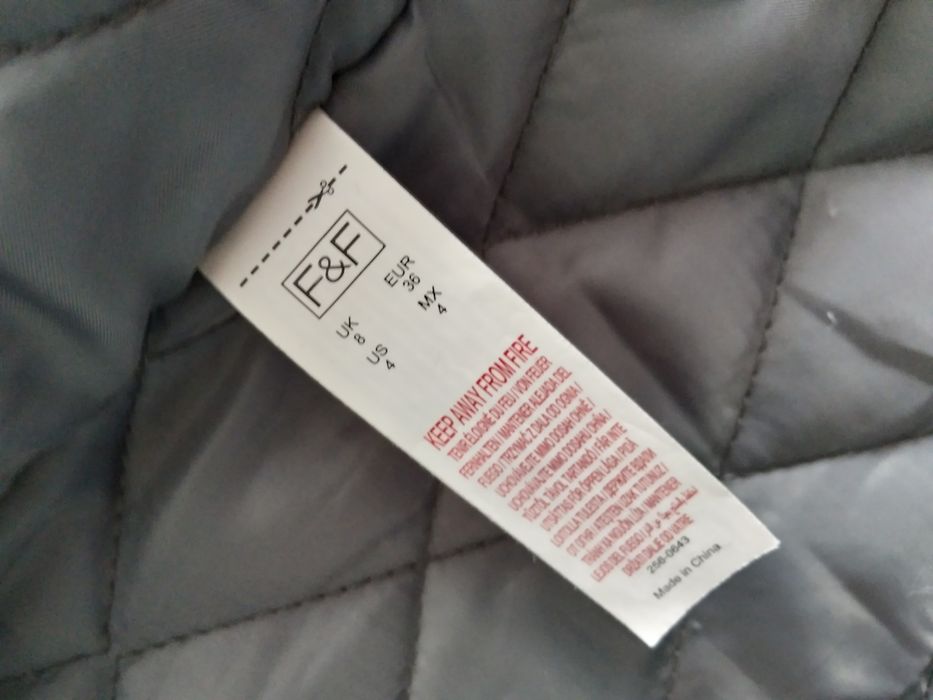 F&F bardzo ciepła zimowa kurtka z kapturem r.36