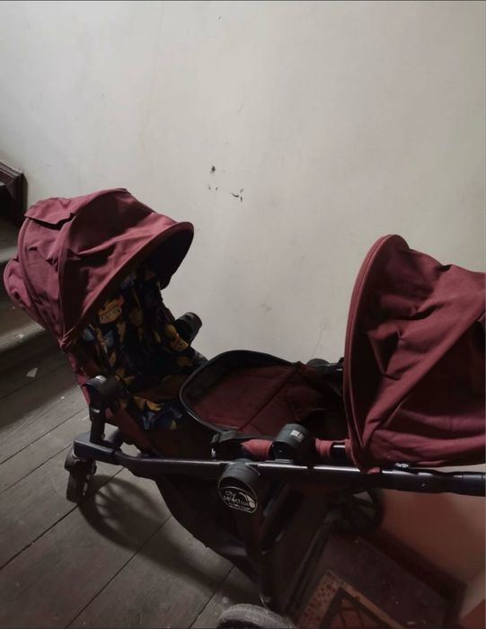 Wózek dziecięcy dla bliźniąt kub dzieci rok po roku BABY JOGGER