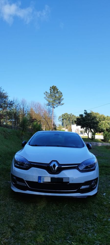 Renault Megane coupé Bose edition