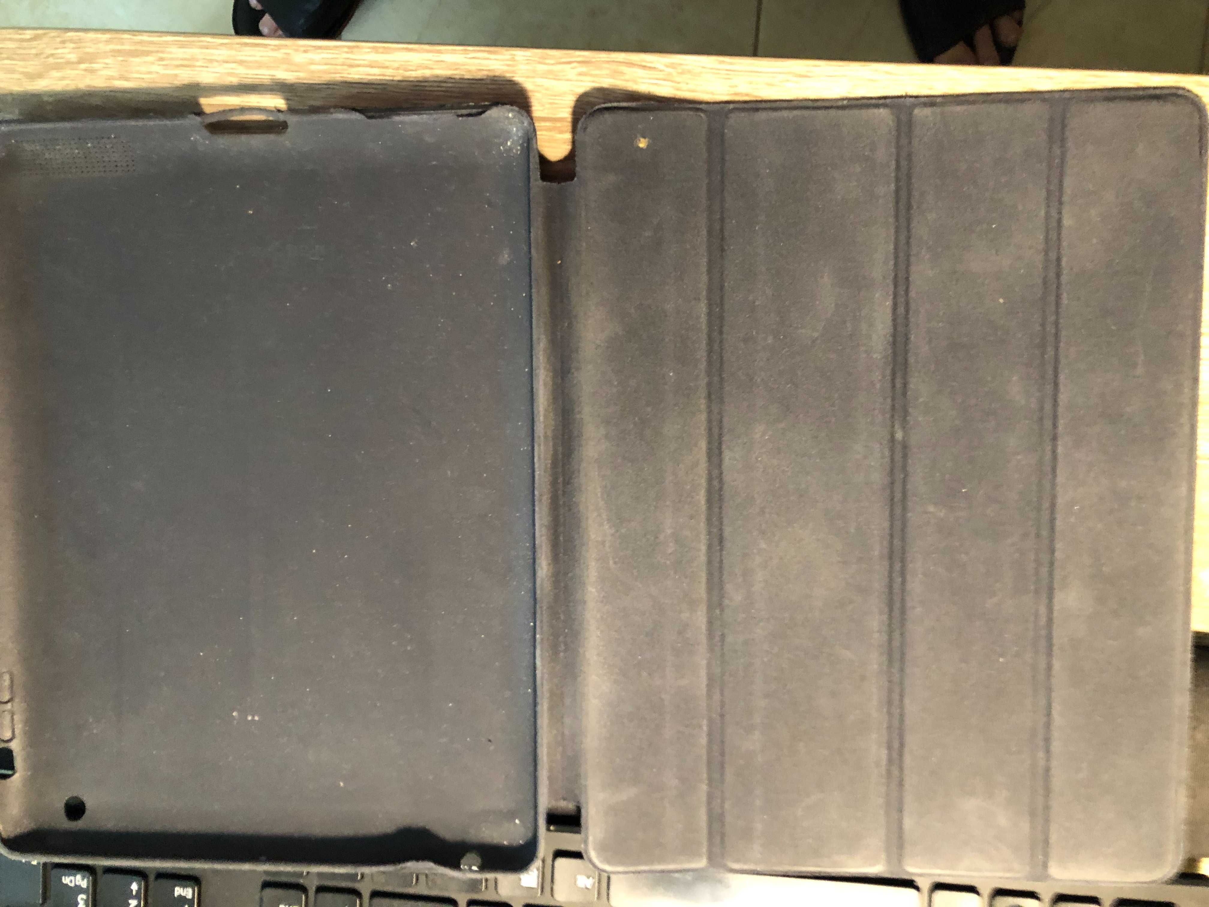 Чохол чорний планшета iPad 2 в гарному стані