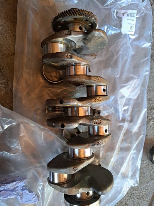 Wał korbowy 2.0 tdi vw t5 CFCA (nominał)