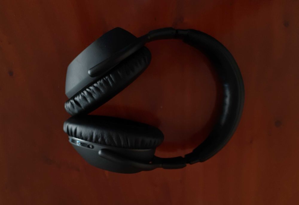 Auscultador Headphone wireless Sennheiser PXC 550-II