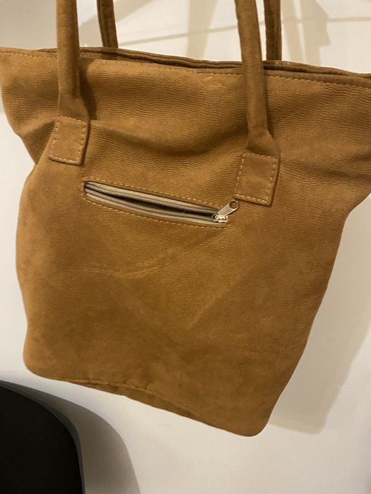 Brązowa torebka na ramie