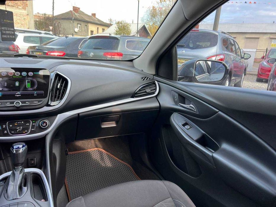 Chevrolet Volt 2017, 1,5 гібрид.