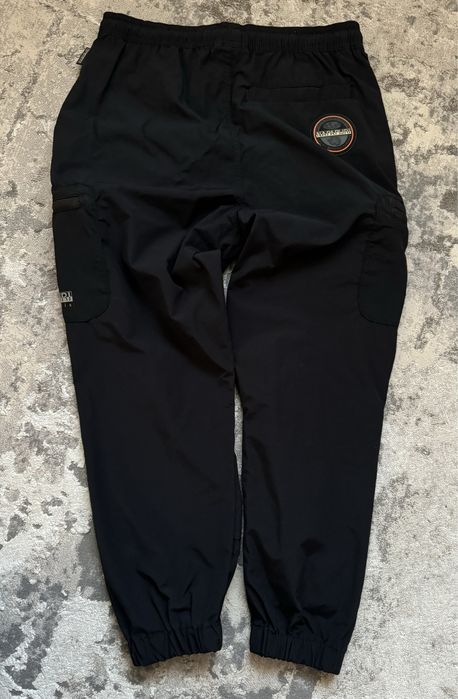 Чоловічі штани NAPAPIJRI