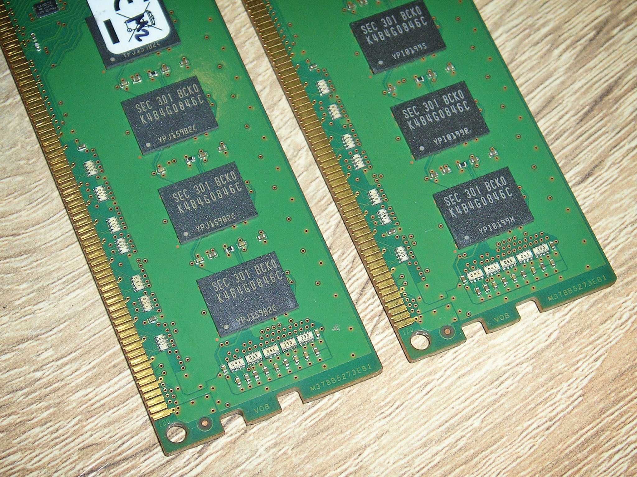 Продам память DDR3 по 8 Гб для стационарного ПК (на Intel и на AMD)