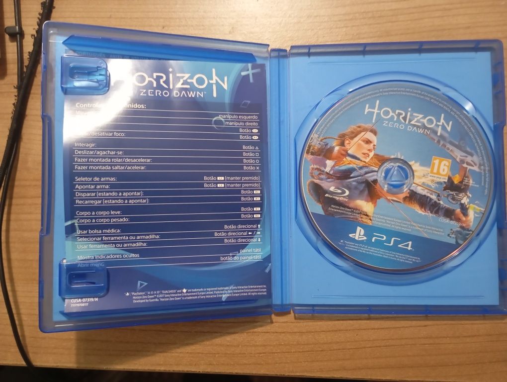 Horizon Zero Dawn PS4 Usado