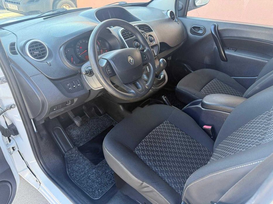 Renault Kangoo 1.5 DCI COMPACT 8.990€