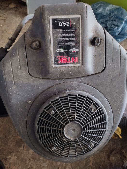 Silnik do traktorków ogrodowych