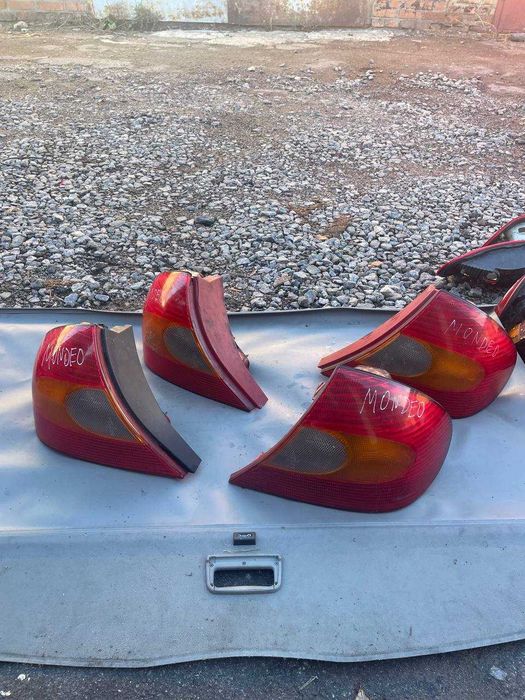 Задні ліхтарі стопи пара лівий правий фонарь Форд Мондео Mondeo MK2