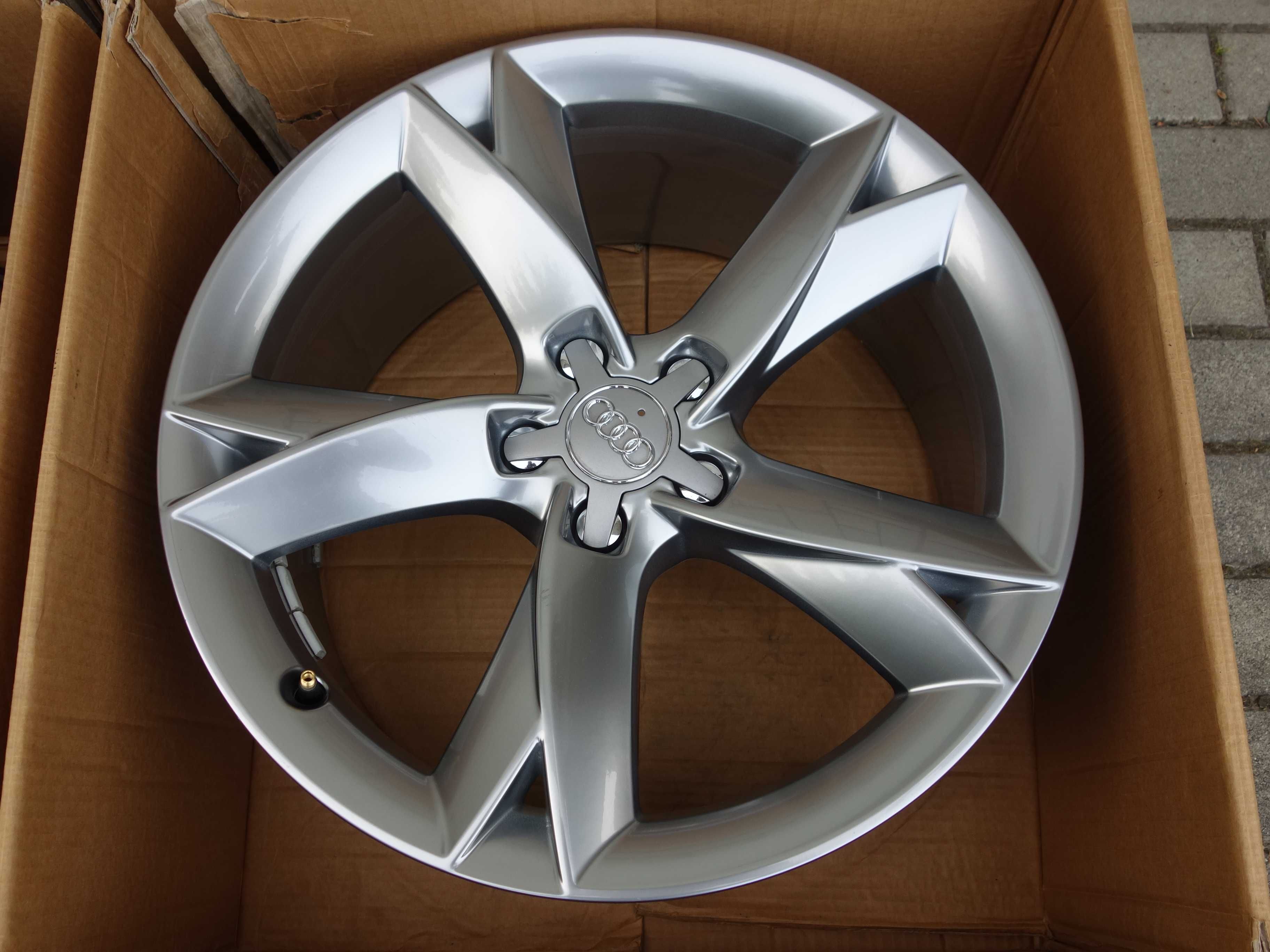 Felgi AUDI S5 A5 S4 A4 8W 8K 8T Q7 Q5 S6 A6 19'' Nowe Demo Oryginał
